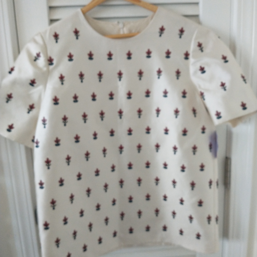 Beautiful silk and wool Tory Burch top small/med